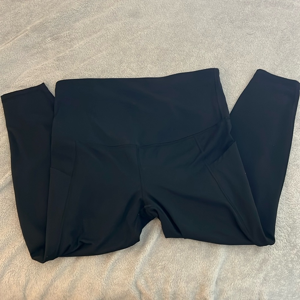 GAP Workout maternity leggings
